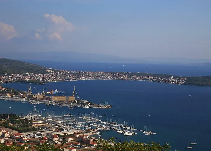 Limun Hébergement de vacances *