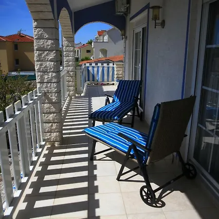 Limun Holiday home *