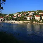 Limun Trogir